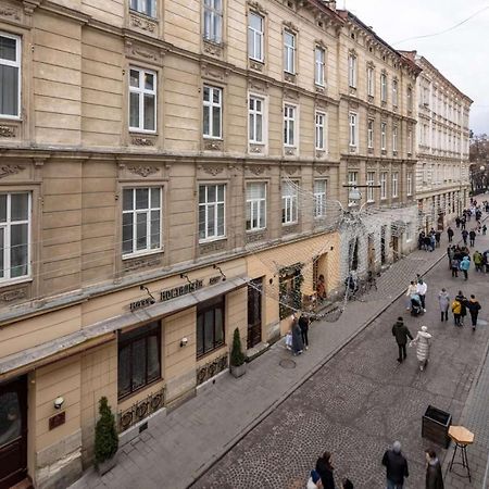 Romari Сербська 9 Appartement Lviv Buitenkant foto